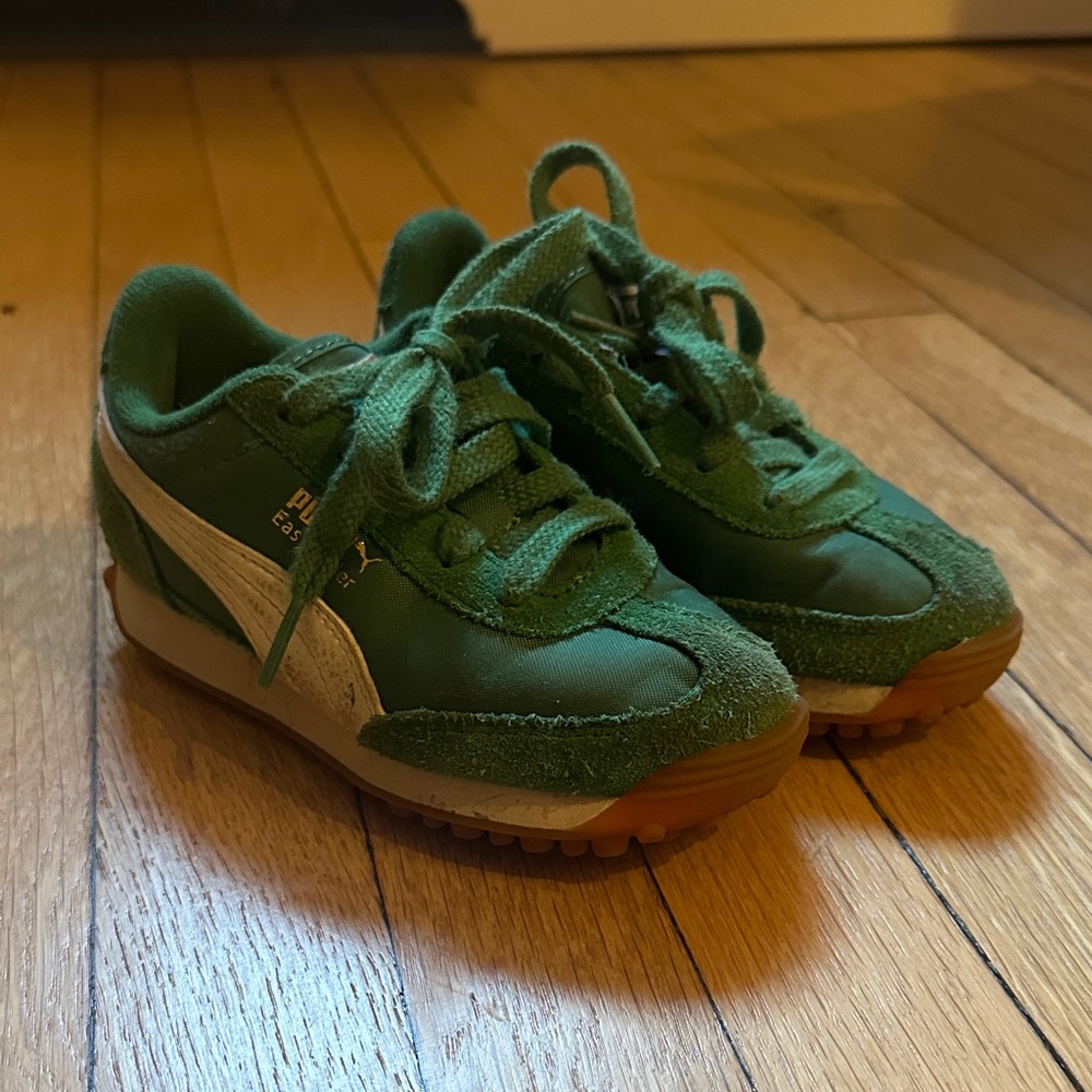 Puma Kids Easy Rider Green and White Sneakers - 10